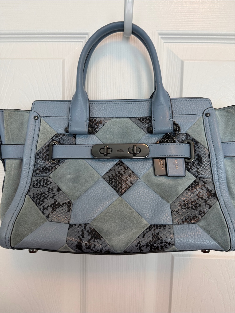 Coach Swagger Canyon Quilted Carryall 27 Patchwork Cornflower Blue